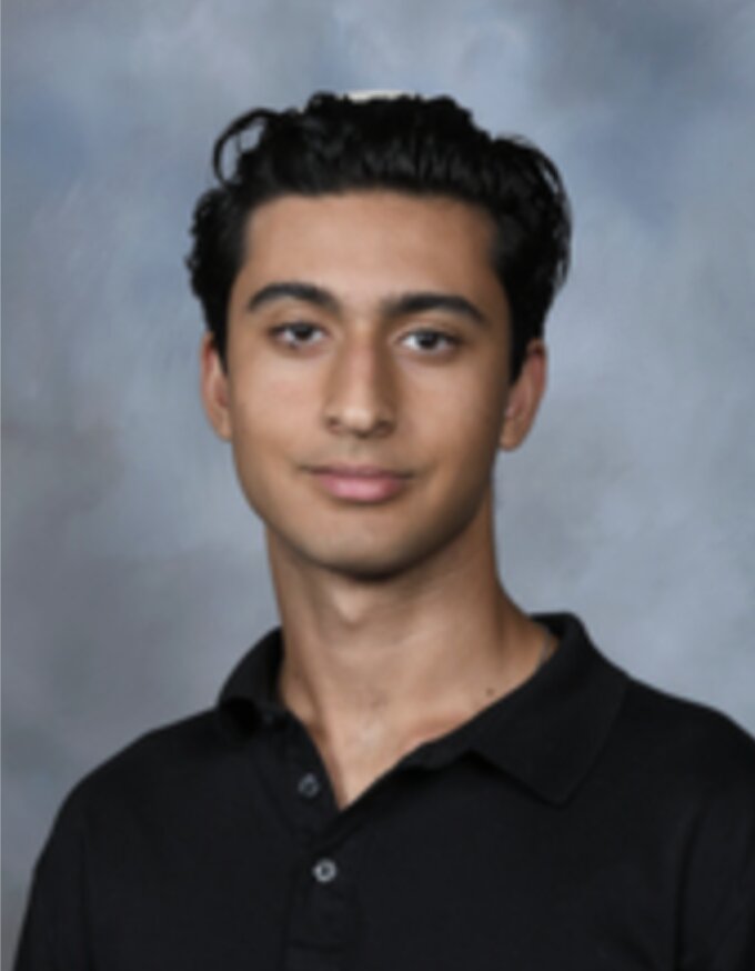 Noah Tabibnia headshot